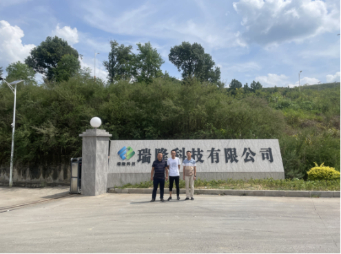 1711507245975616.png 80a06788456969859169279ff544154.png